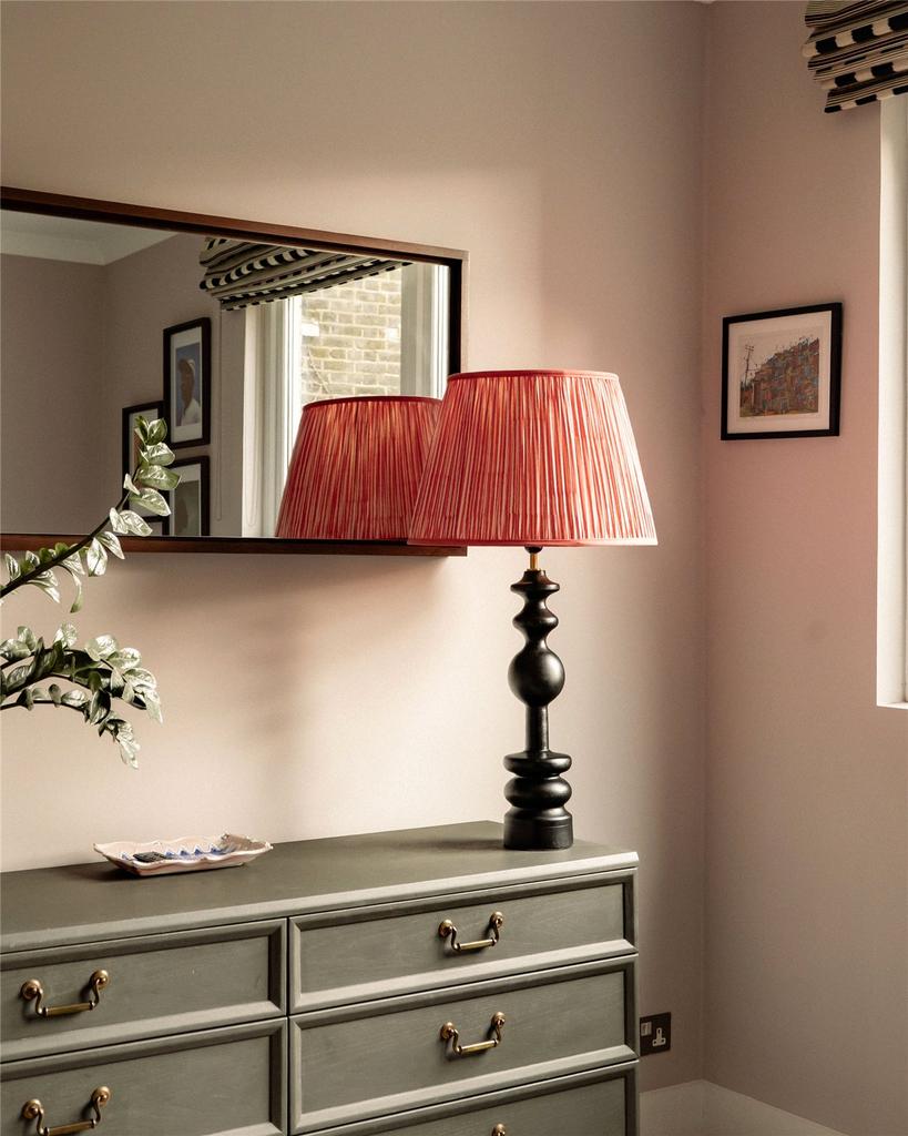 Bedroom Details