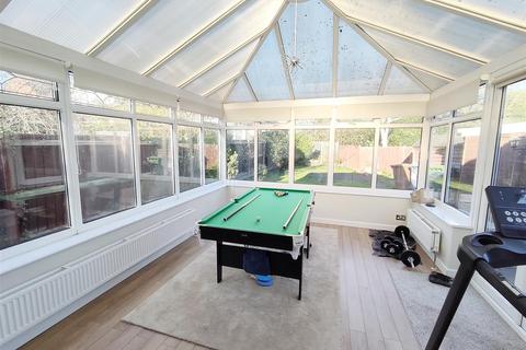 3 bedroom detached bungalow for sale, Eves Close, Peterborough PE6