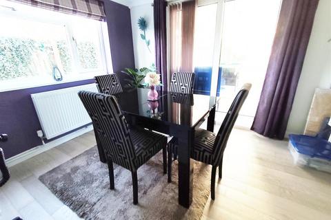 3 bedroom detached bungalow for sale, Eves Close, Peterborough PE6