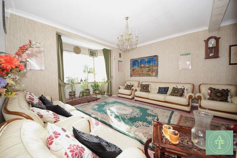 undefined, Queen Elizabeth's Drive, Southgate, London N14