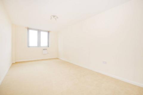undefined, London Road, Norbury, London, SW16