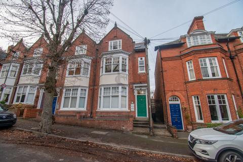 1 bedroom flat for sale, Alexandra Road, Stoneygate
