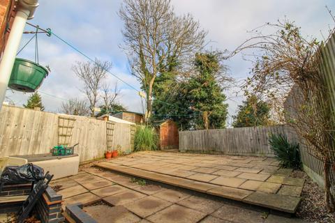 3 bedroom terraced house for sale, Brocklesby Way, Leicester