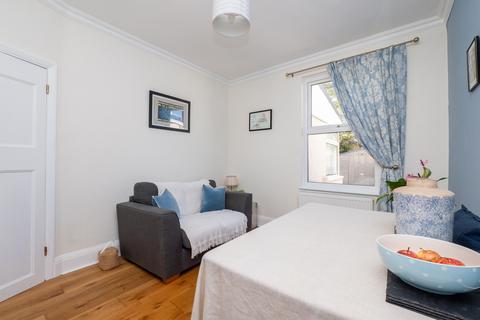 undefined, Garth Road, Morden SM4
