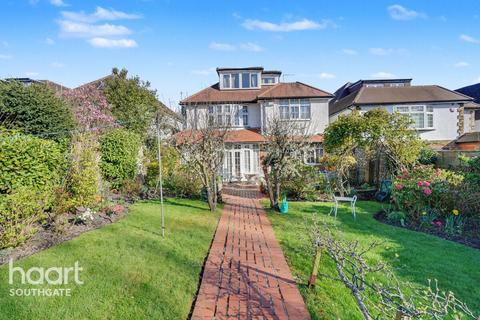 5 bedroom detached house for sale, Powys Lane, London