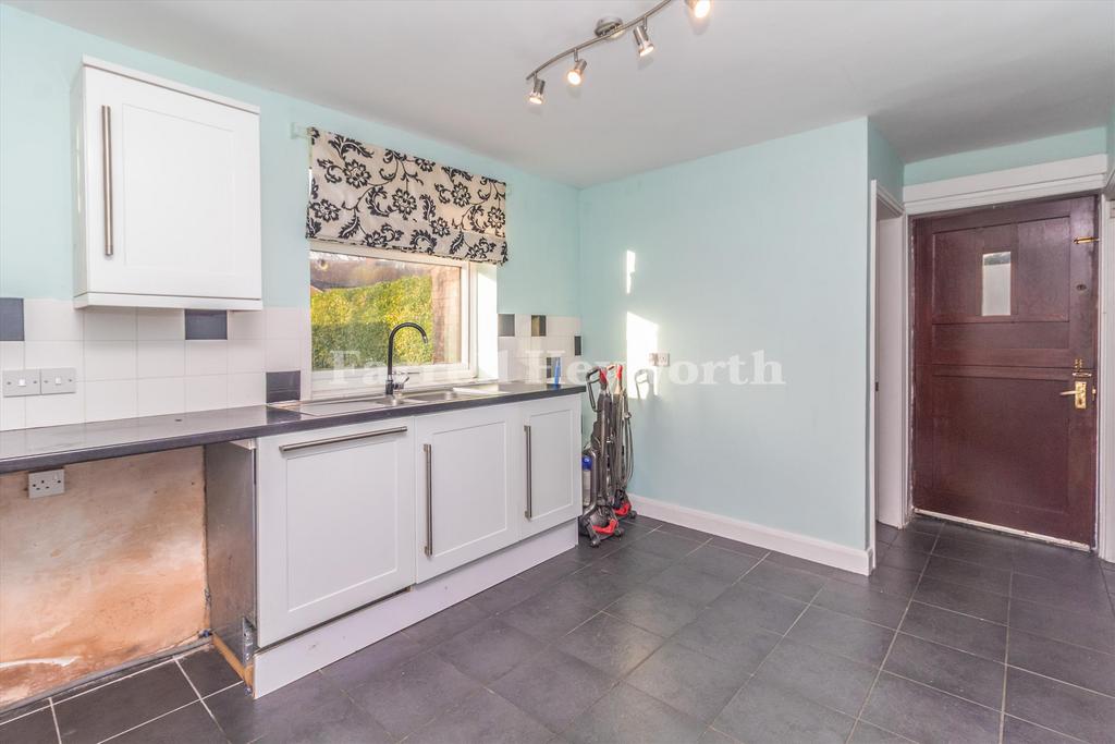 Kitchen image 2