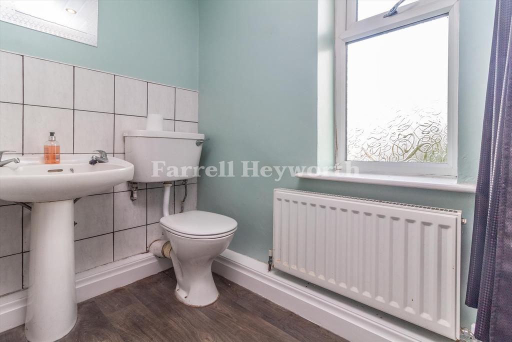Bathroom image 2