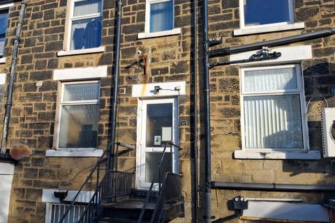undefined, Heol Maelor, Coedpoeth LL11