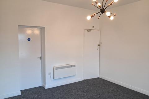 undefined, Heol Maelor, Coedpoeth LL11