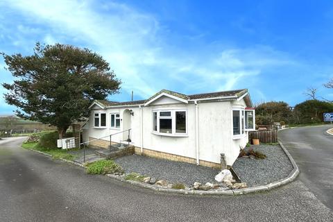 undefined, Mawgan TR12