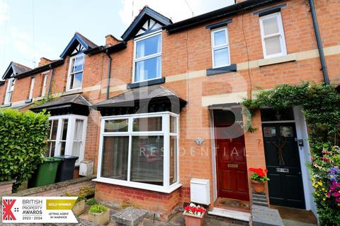 Woodcote Road, Warwick