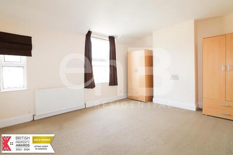 undefined, Woodcote Road, Warwick
