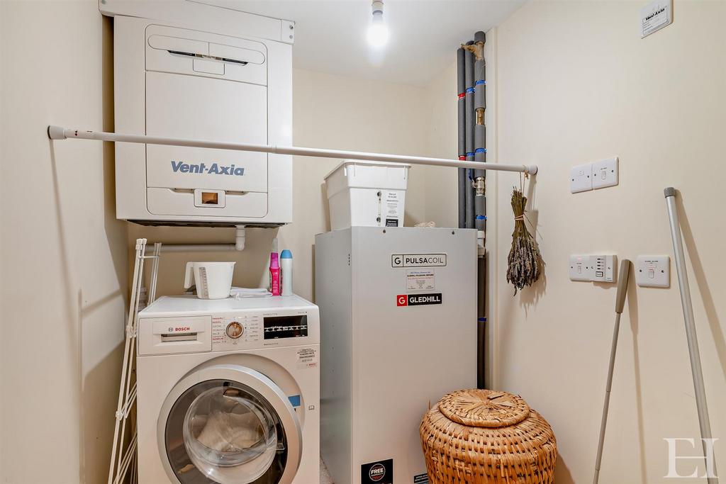 8671797-interior11-800.jpg