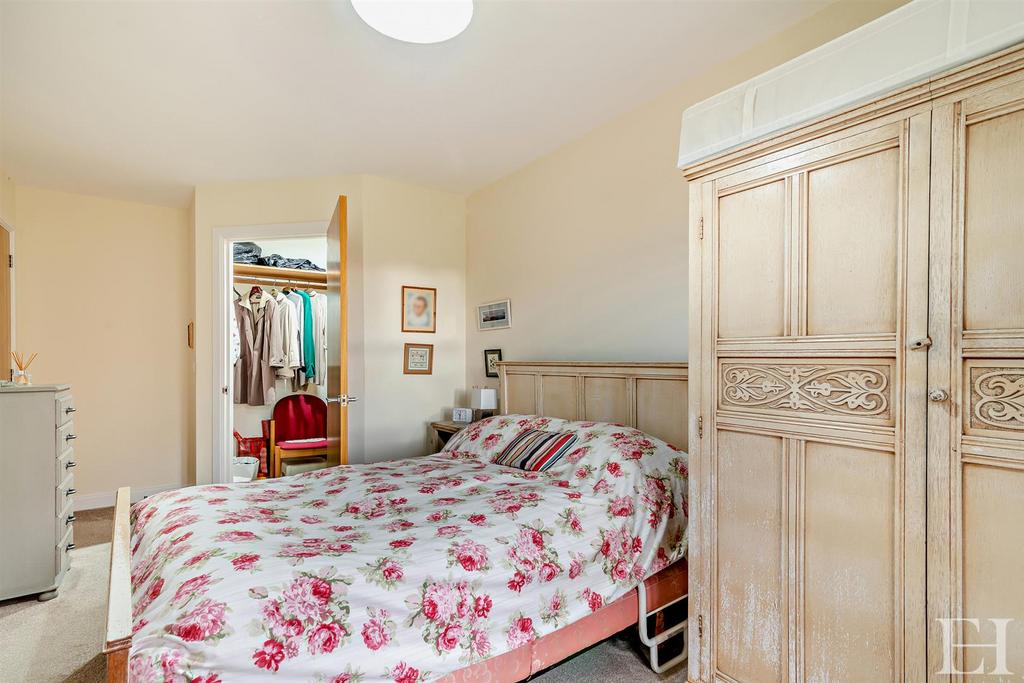 8671797-interior14-800.jpg