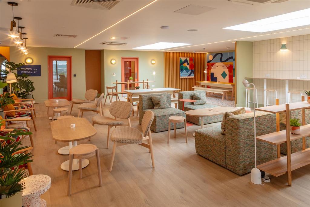 Cafe/Workspace