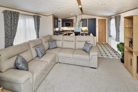 2 bedroom mobile home for sale, Brokerswood Holiday Park