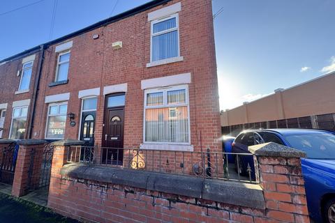 undefined, Lingard Street, Reddish