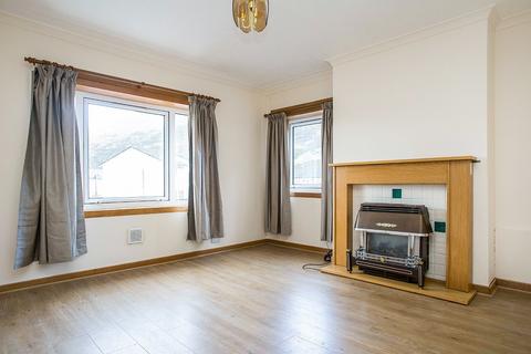 2 bedroom flat to rent, Caroline Crescent, Clackmannanshire FK12