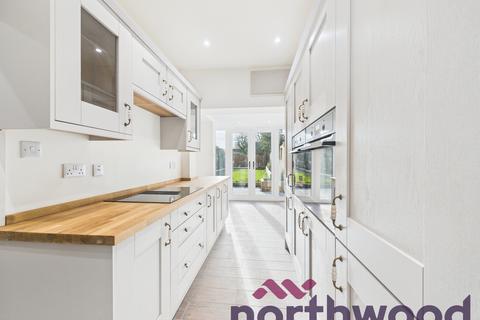 2 bedroom semi-detached house to rent, Alsager Road, Sandbach, CW11