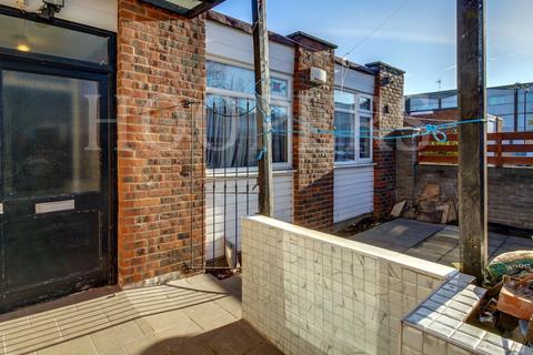 undefined, Rainborough Close, London, NW10
