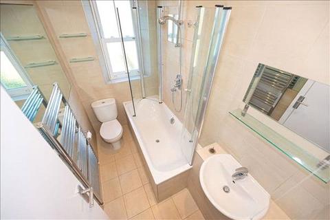 3 bedroom apartment for sale, Wellwood Court, London, SW15