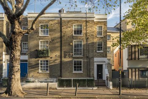 2 bedroom maisonette for sale, Waterloo Road, London SE1