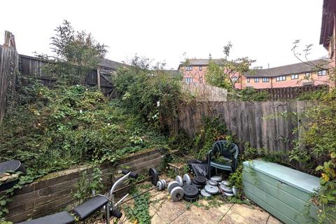 2 bedroom terraced house for sale, County Street, Bristol