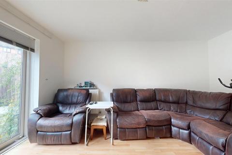 2 bedroom terraced house for sale, County Street, Bristol