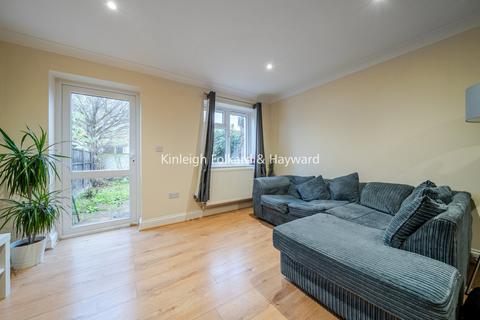 undefined, Groom Close, Bromley, Kent, BR2