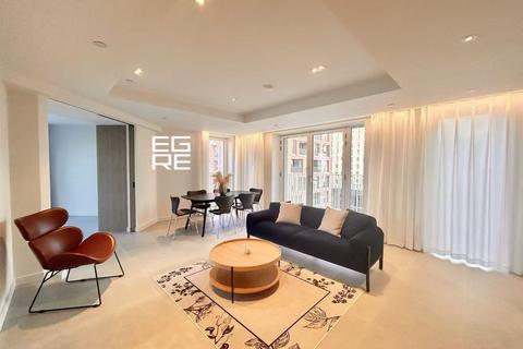 3 bedroom apartment to rent, Canal Reach, London N1C
