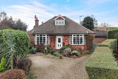 undefined, Josephine Close, Lower Kingswood, Tadworth, Surrey, KT20