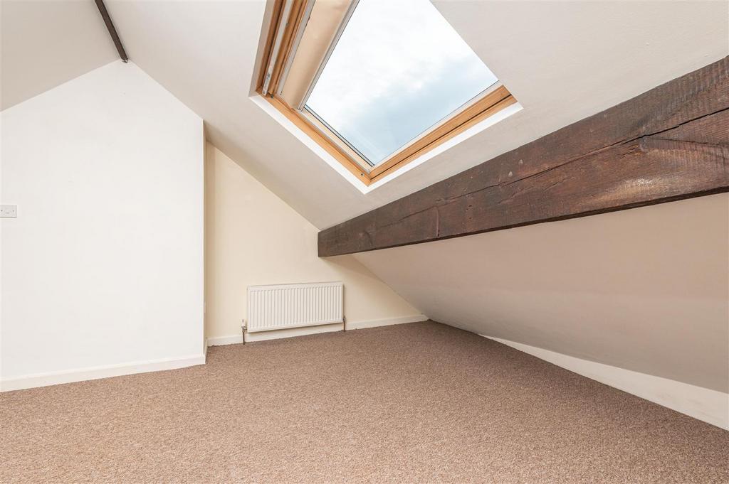 29 - 10 John Street HX4 8 AR.jpg