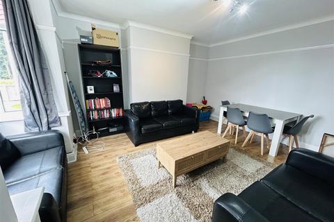 undefined, Winston Mount, Headingley, Leeds, LS6 3JY