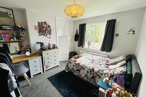 undefined, Winston Mount, Headingley, Leeds, LS6 3JY