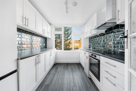 undefined, The Grove, Twickenham TW1