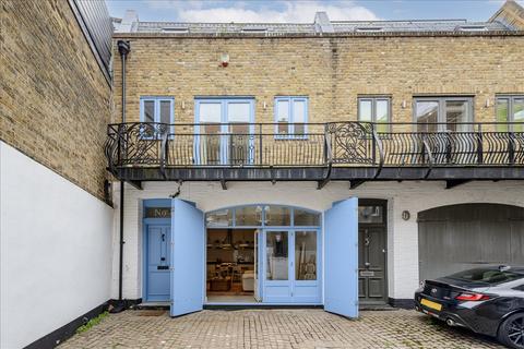 undefined, Devonport Mews, Shepherd's Bush W12