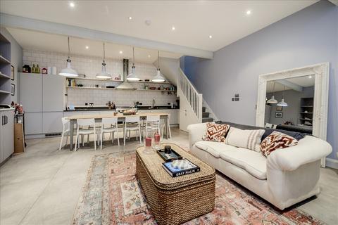 undefined, Devonport Mews, Shepherd's Bush W12