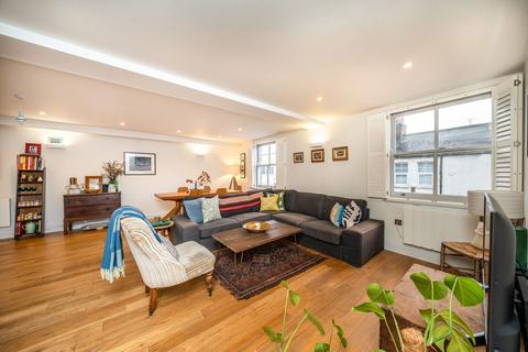 Corben Mews, London SW8