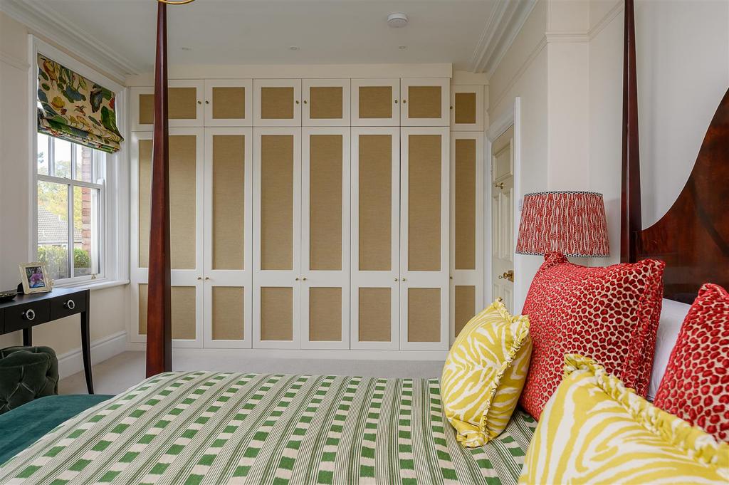 Principal suite