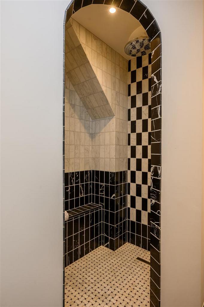 Jack and jill en  suite