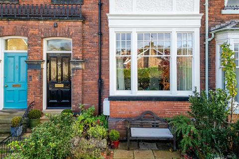 4 bedroom townhouse for sale, Albemarle Road, York YO23 1EN