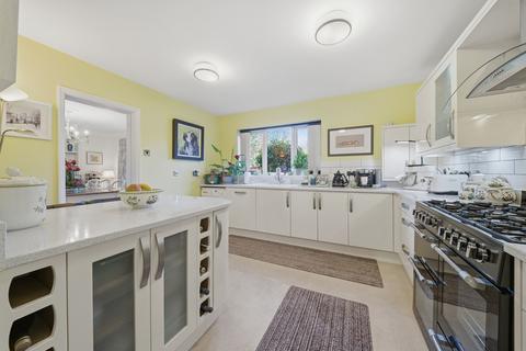 2 bedroom ground floor flat for sale, Parkfield Road, The Hill Parkfield Road, WA16
