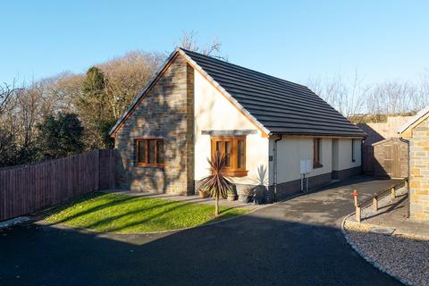 3 bedroom detached bungalow for sale, Newton Fields, Kilgetty SA68