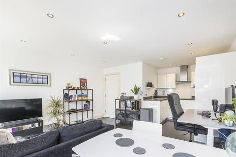 1 bedroom flat to rent, 37 Camden Road, London NW1