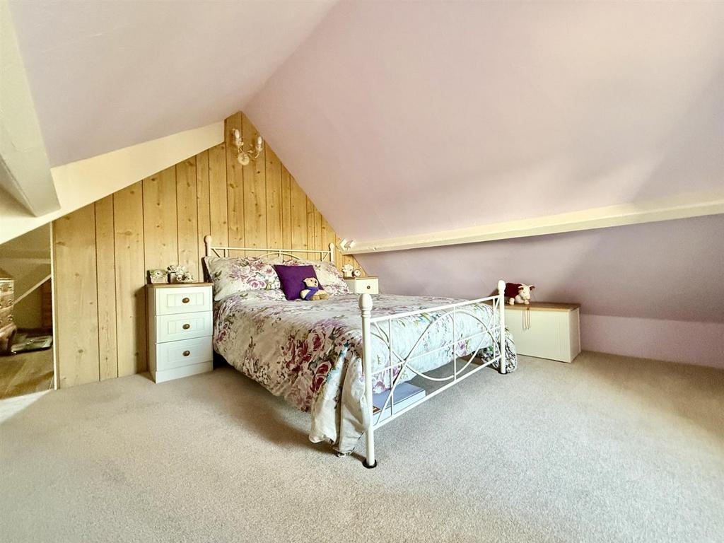 Bedroom2.jpg