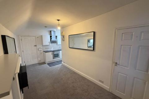 1 bedroom flat to rent, 11 Meads Road, Eastbourne,