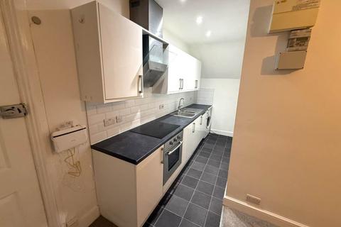 1 bedroom flat to rent, 11 Meads Road, Eastbourne,