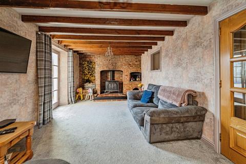 4 bedroom detached house for sale, Back Street, Driffield YO25