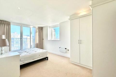 2 bedroom apartment for sale, Western Gateway, London E16