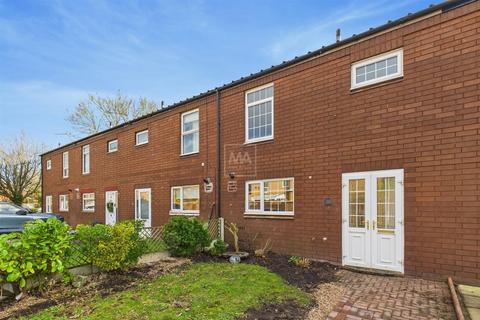 Trefoil Close, Birchwood, WA3